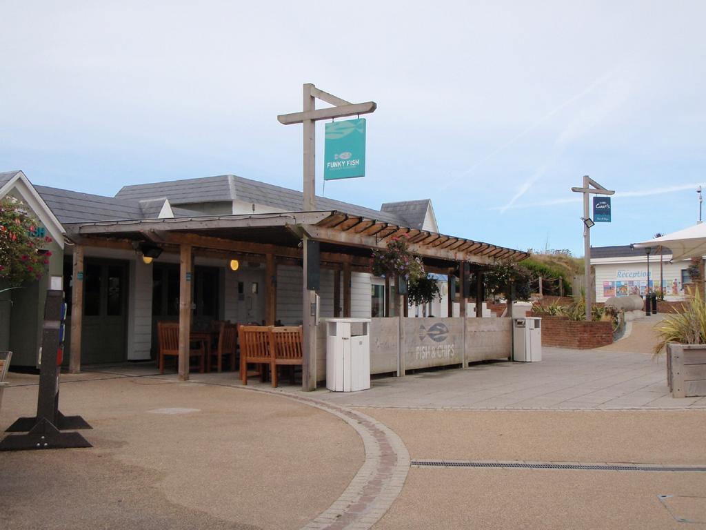 Holidays At Perran Sands Holiday Park Perranporth Dış mekan fotoğraf